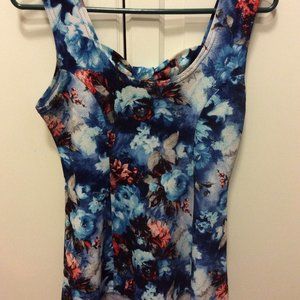 Colori made in Canada blue red floral flared sleeveless top size women medium